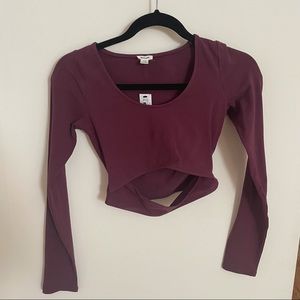 Women’s Garage Cut Out Long Sleeve Crop Top